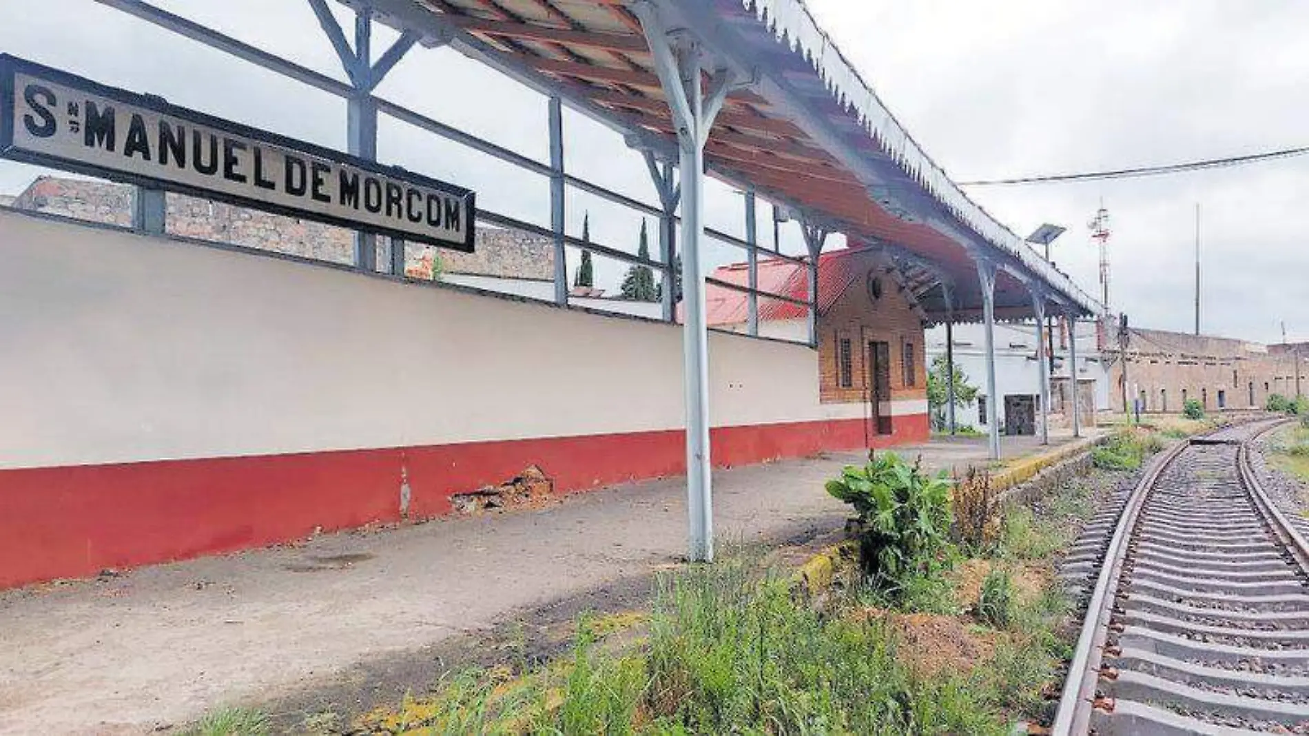 Estación, tren, migrantes